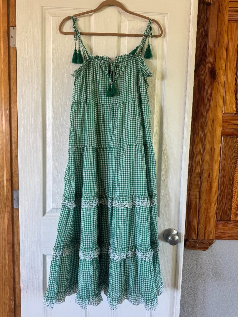 EUC J. Crew Green Gingham Scalloped Tiered Sundress - Size Small